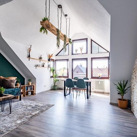 Nature Terminal Apartment - Unterwegs Zuhause Steinenbronn Dış mekan fotoğraf